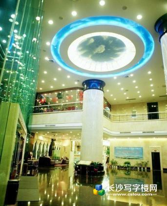 五一大道地铁口 银华大酒店楼上 整层豪装带家具