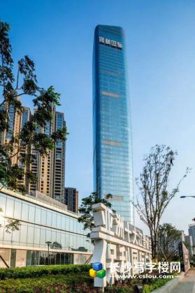 江景好房：保利国际430㎡豪装带家具业主仅租2.8